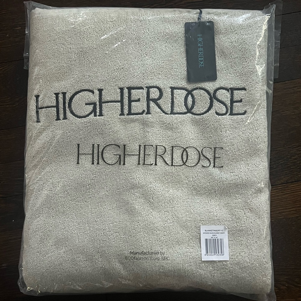 NWT - HigherDOSE Infrared Sauna Blanket Insert